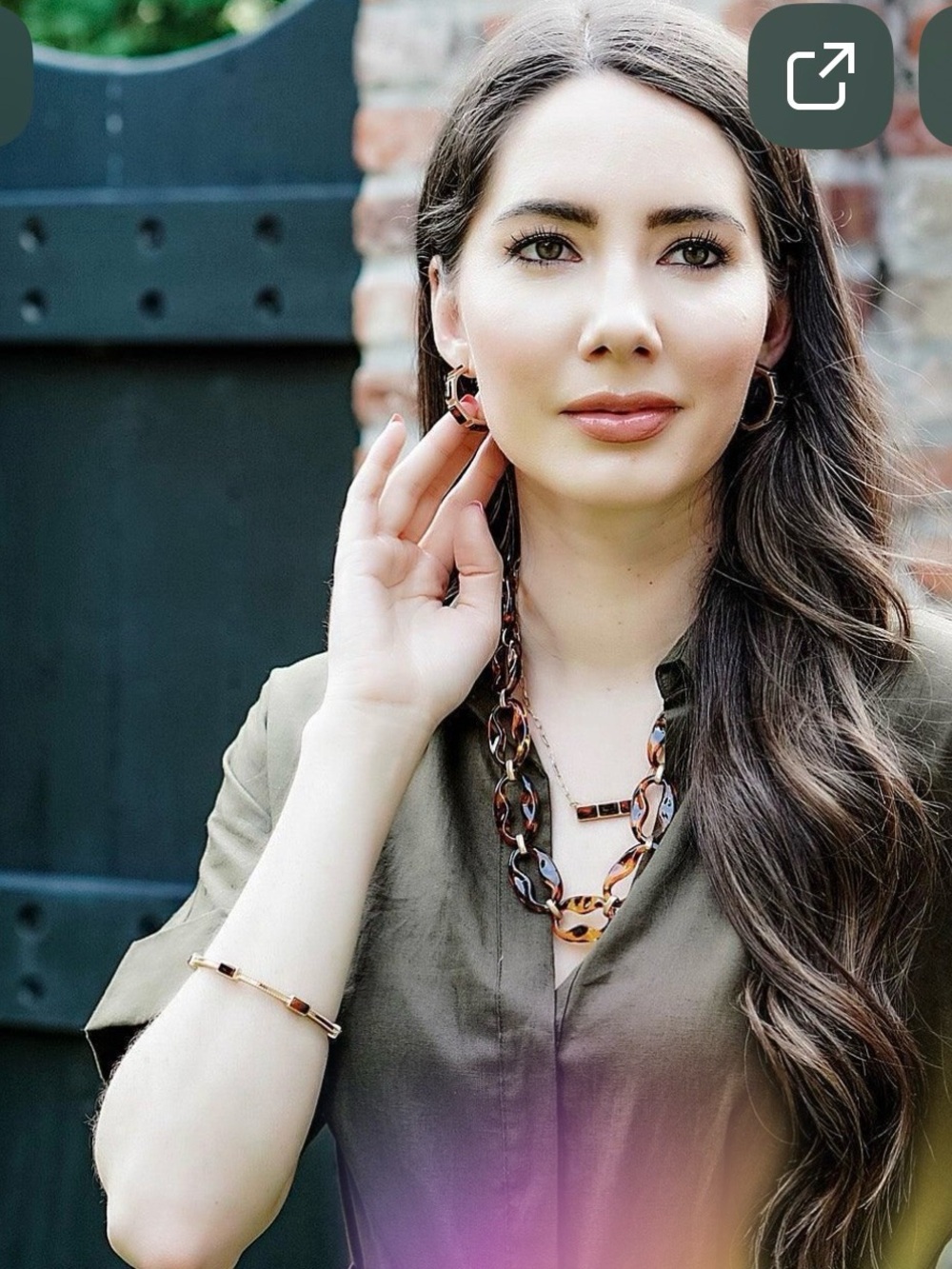 Tortoise shell necklace